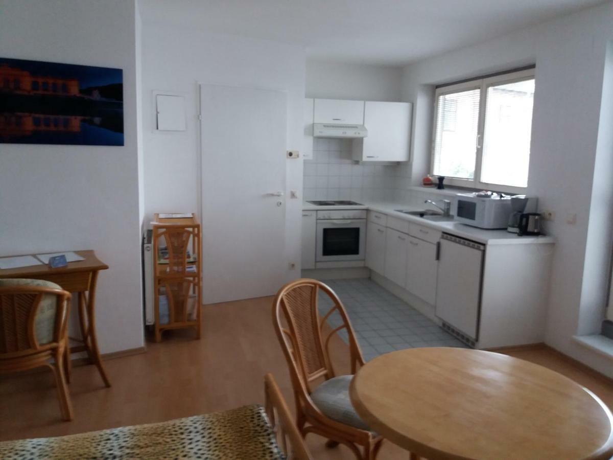 Terrassentraum Apartment Wina Bagian luar foto