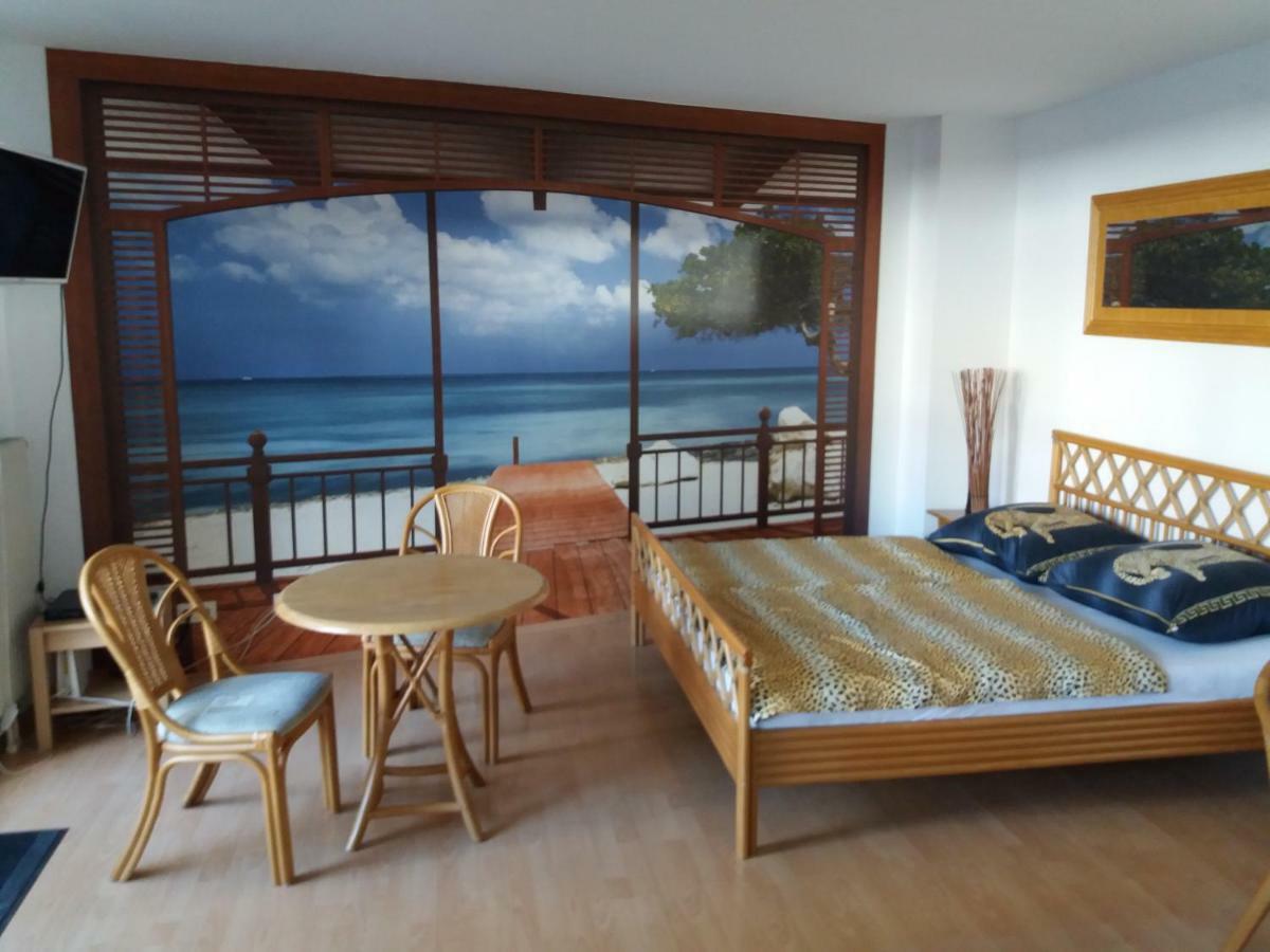 Terrassentraum Apartment Wina Bagian luar foto