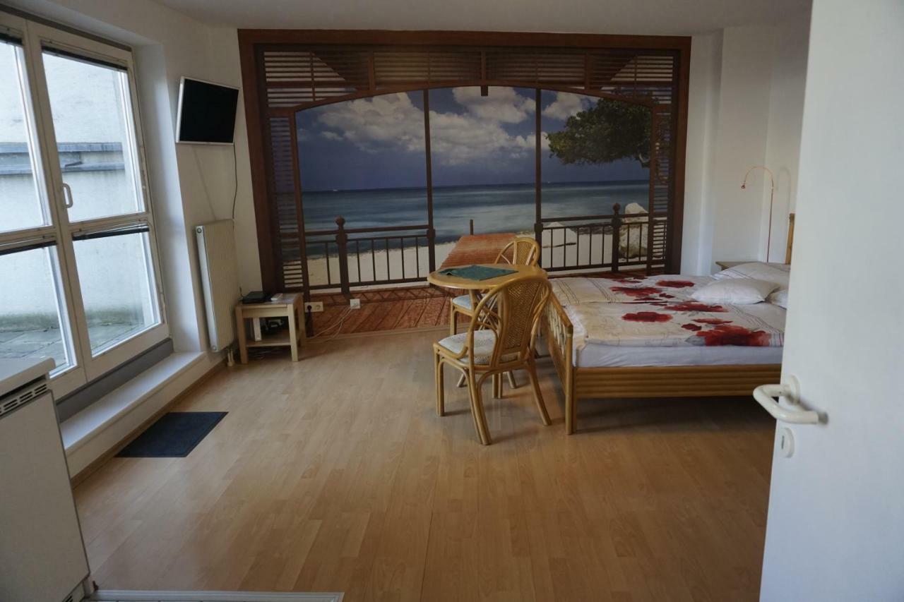 Terrassentraum Apartment Wina Bagian luar foto